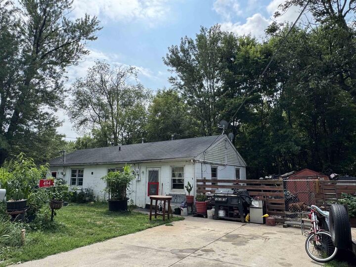 Property Photo: 492-494 E Community Drive WI 53511