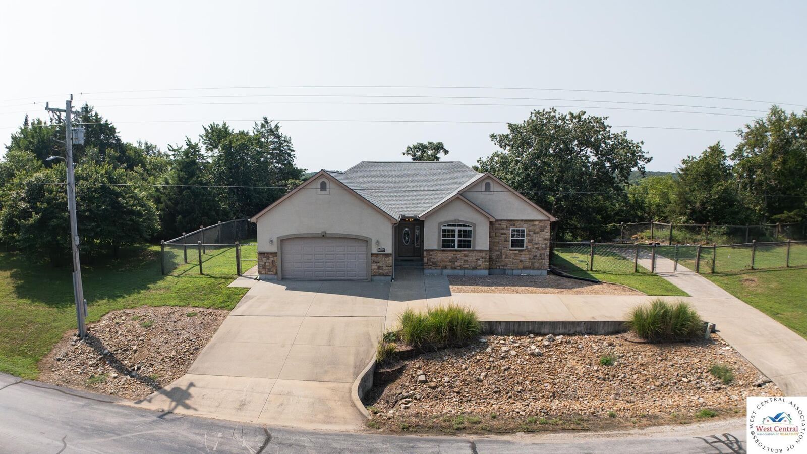 Property Photo:  22914 Lake Ridge  MO 65355 
