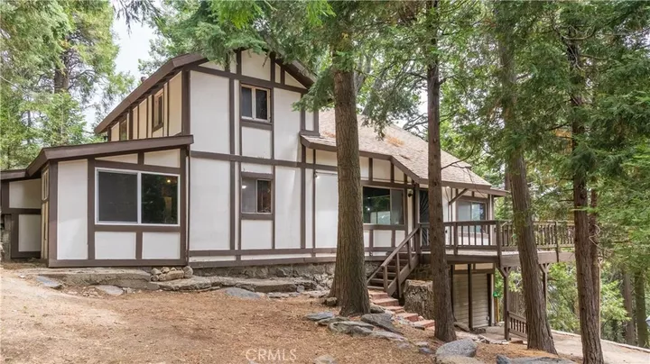 Property Photo:  21855 Lakeland View  CA 92322 