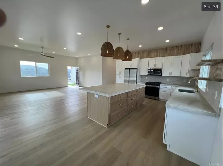 Property Photo:  1533 Avohill Drive  CA 92003 