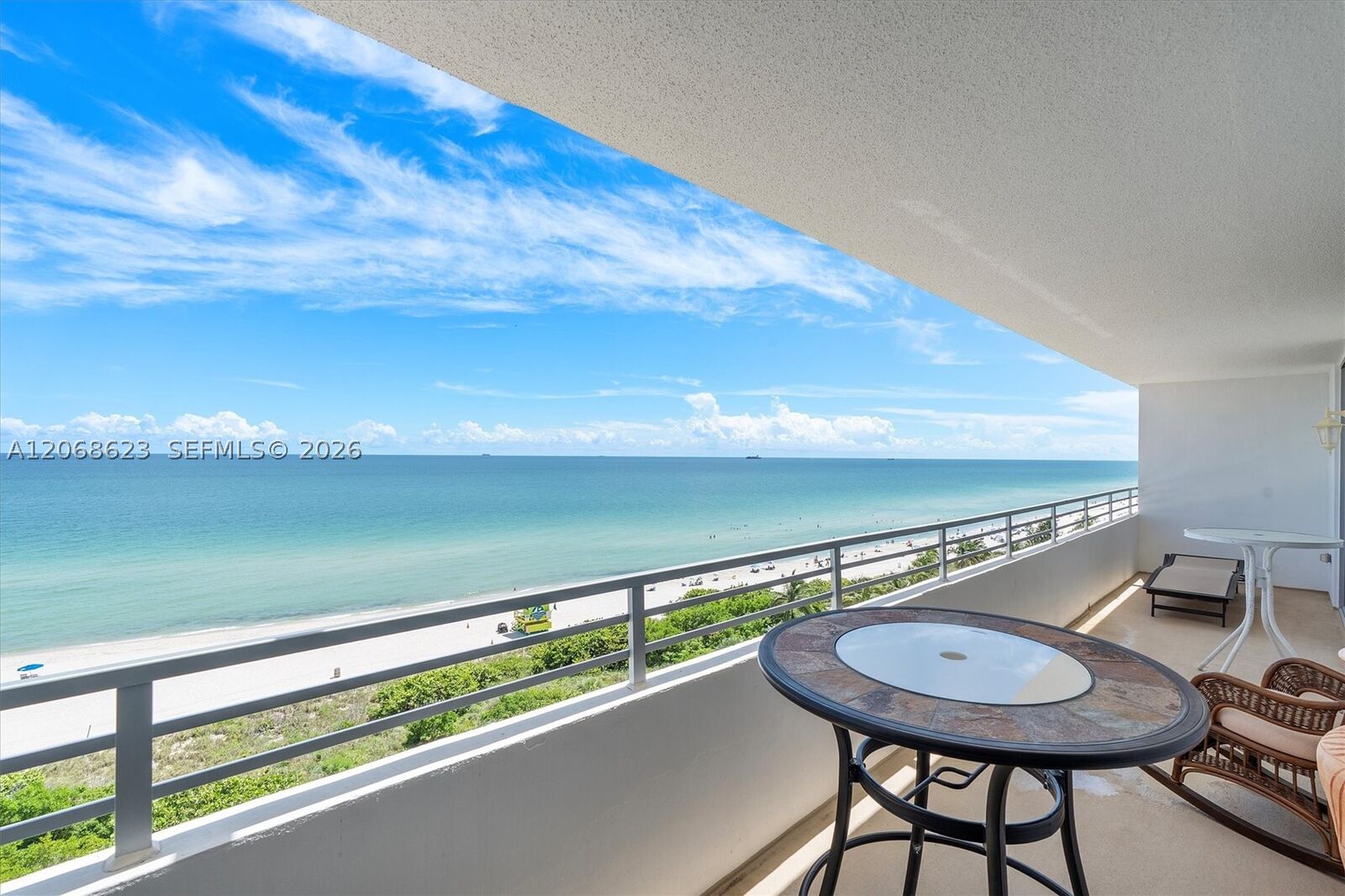 Property Photo: 5555 Collins Ave 10K FL 33140
