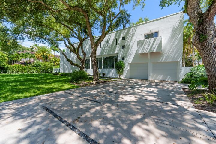 Property Photo:  7277 SW 165th St  FL 33157 