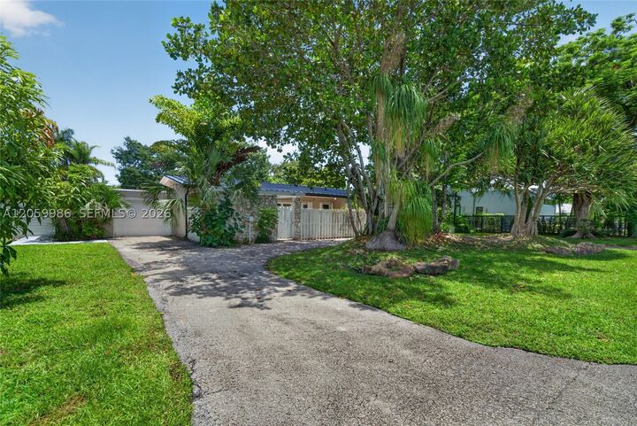 Property Photo: 12935 SW 81st Ave N/A FL 33156