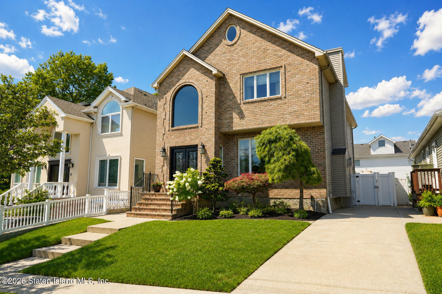 Property Photo:  153 Downes Avenue  NY 10312 