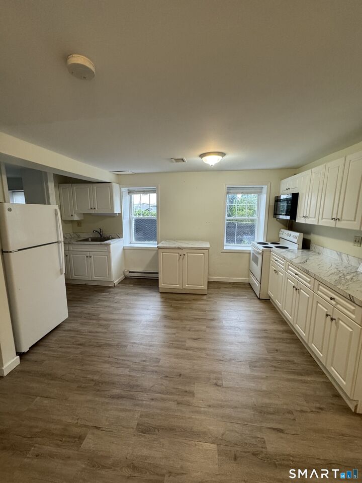 Property Photo: 41 Hubbard Place A CT 06517