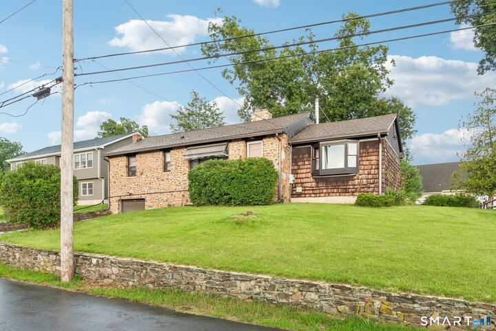 Property Photo:  35 Sherman Terrace  CT 06473 