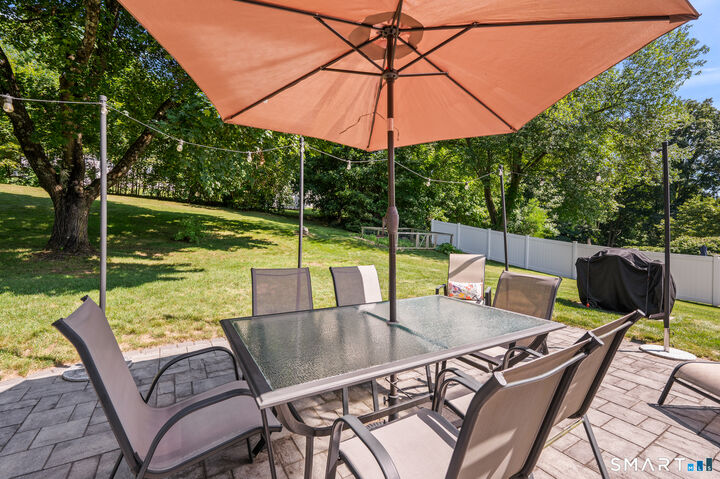 Property Photo:  92 Range Hill Drive  CT 06066 