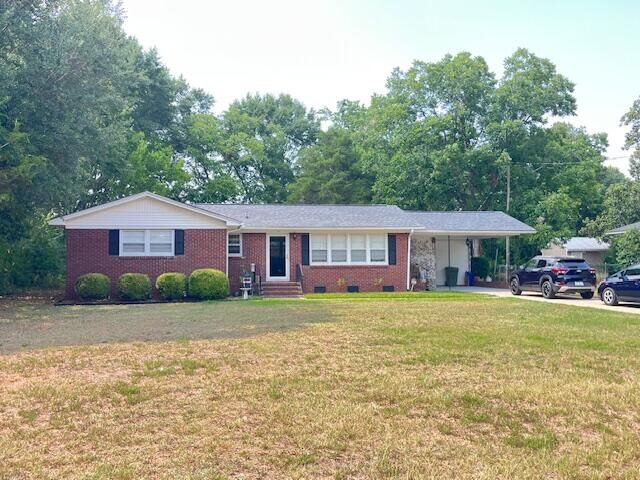 Property Photo: 11 Lindley Avenue SC 29150