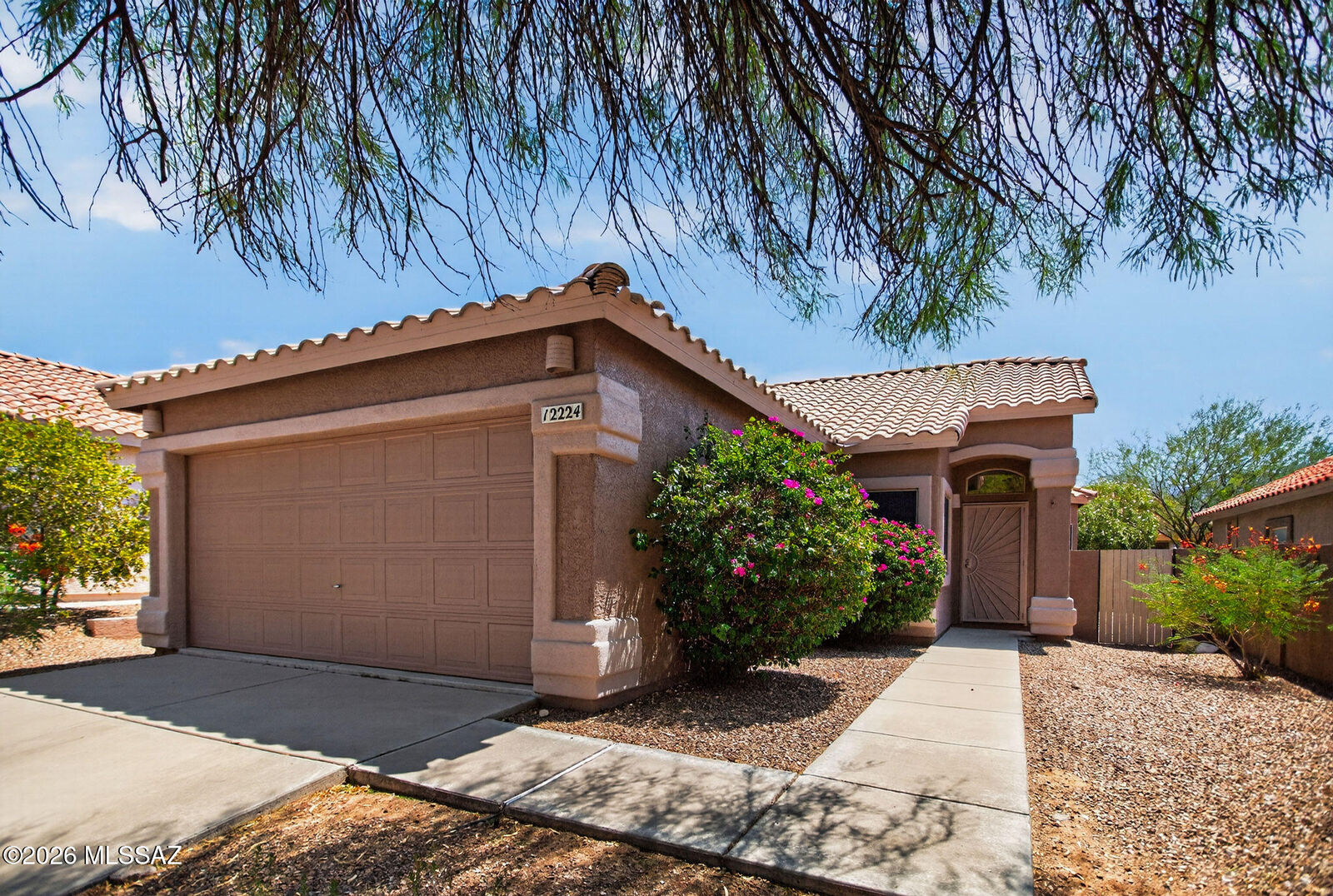 Property Photo: 12224 N Kylene Canyon Drive AZ 85755