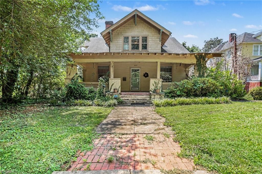 Property Photo:  1037 West End Boulevard  NC 27101 