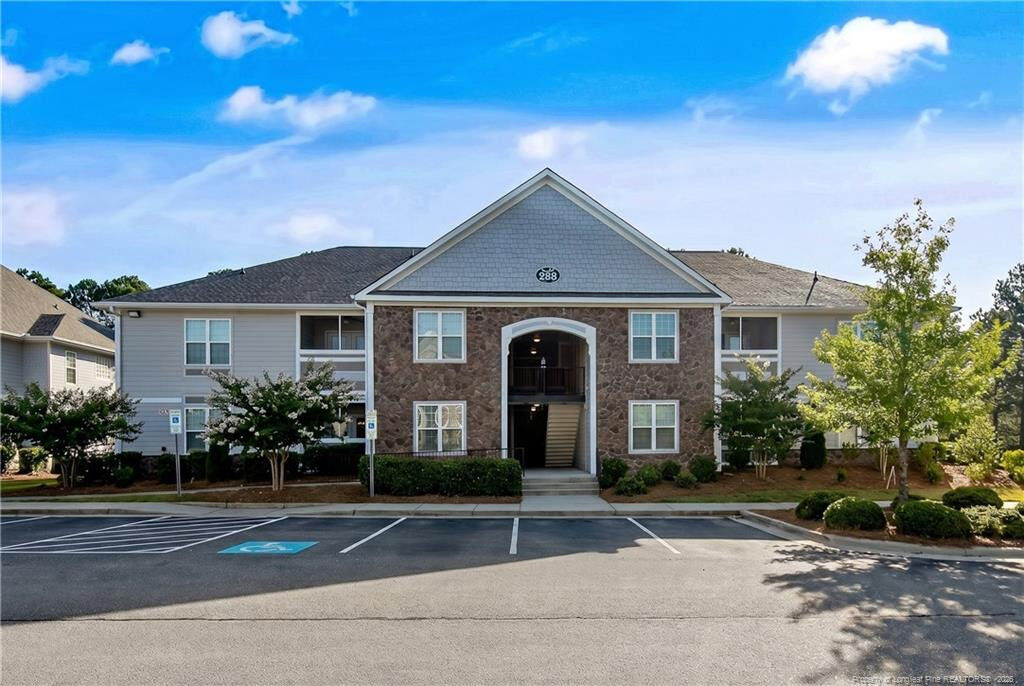 Property Photo: 288 Gallery Drive 204 NC 28390