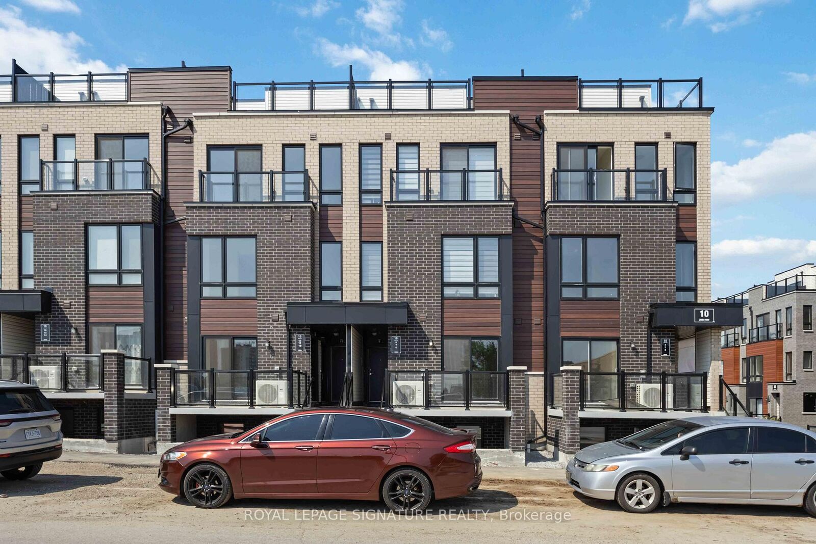 Property Photo: 10 Liben Way 6 ON M1B 1E7