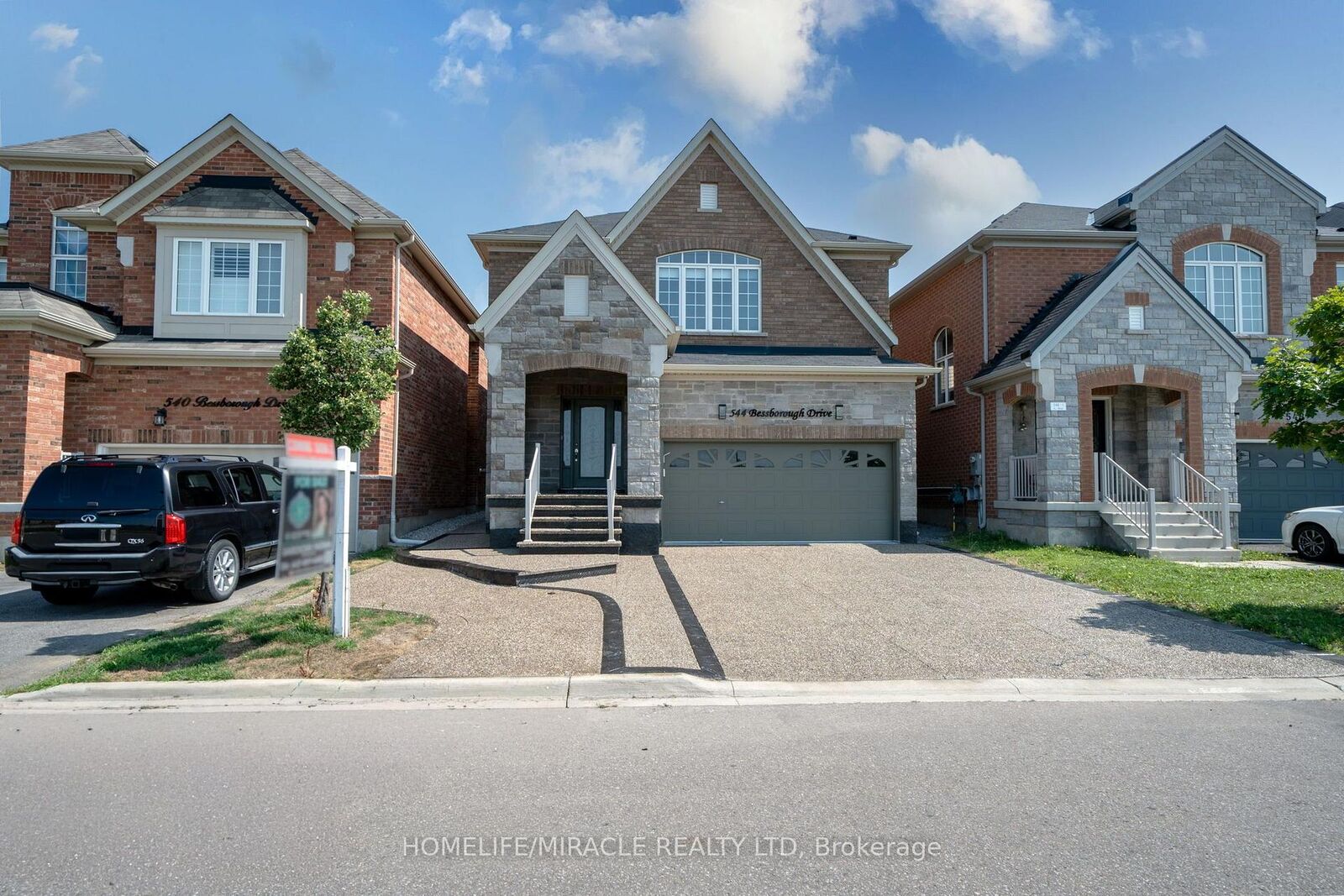 Property Photo: 544 Bessborough Drive ON L9T 8V9