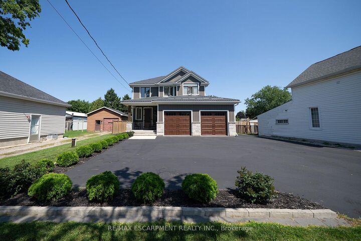 Property Photo: 166 King Street ON N0E 1A0