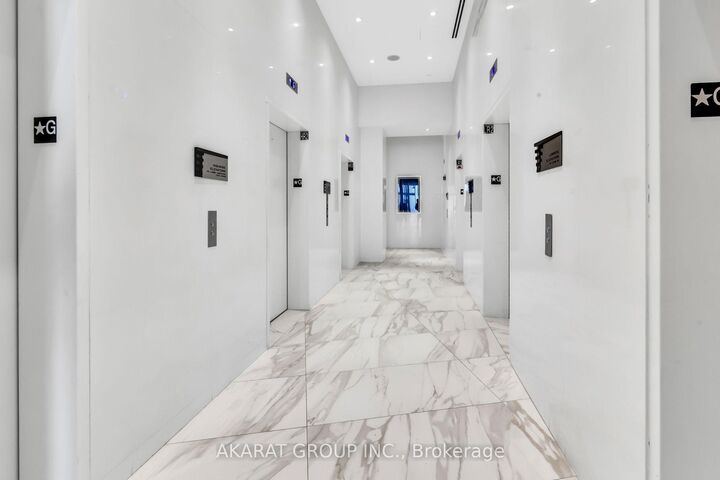 Property Photo: 3883 Quartz Road 4809 ON L5B 0M4