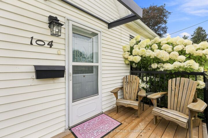 Property Photo:  104 Deblaquire Street S  ON L1A 2K6 