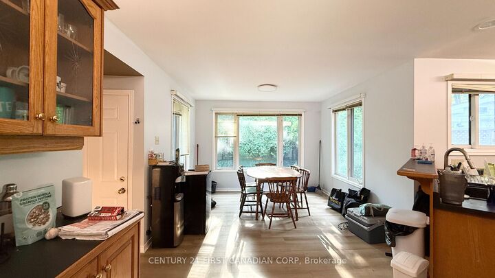 Property Photo:  80 Rollscourt Place  ON N6G 1M2 