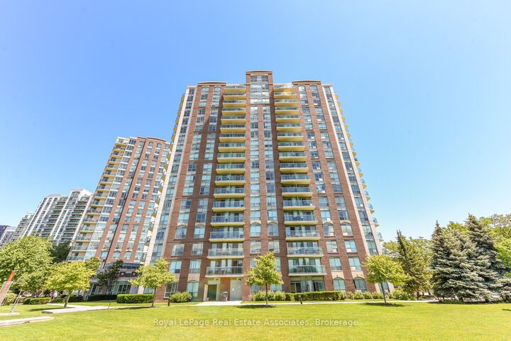 Property Photo: 4879 Kimbermount Avenue 710 ON L5M 7R8
