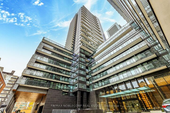 117 Broadway Avenue 817 — photo 1