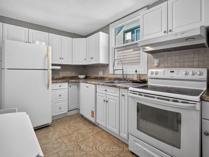 Property Photo: 6168 Churchill Street ON L2G 2X3