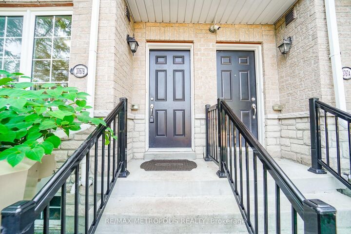 Property Photo: 3767B St Claire Avenue E ON M1M 0C8