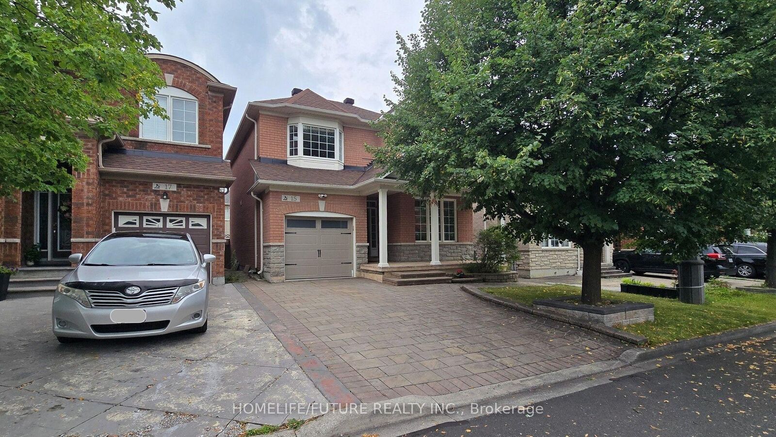 Photo de la propriété:  15 Ada Gardens  ON L6B 0G2 