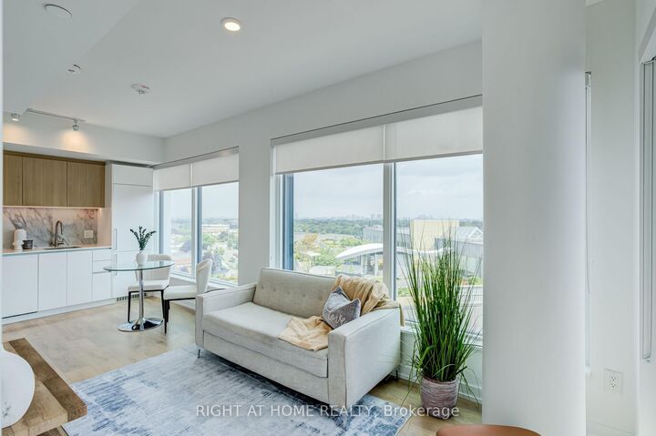 Property Photo: 1100 Sheppard Avenue W 908 ON M3J 0H1