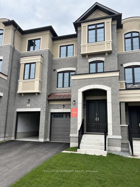 Property Photo: 57 Donnacona Drive ON L4H 0Y6