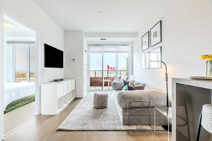 Property Photo:  20 Shore Breeze Drive 515  ON M8V 1A1 