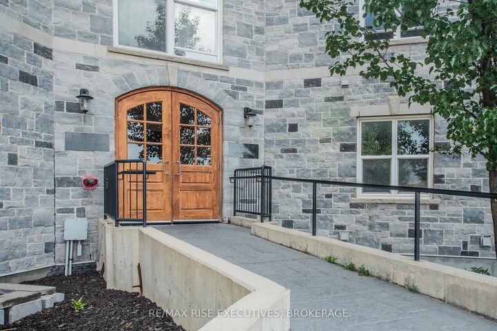 Property Photo:  539 Armstrong Road 515  ON K7M 0C6 