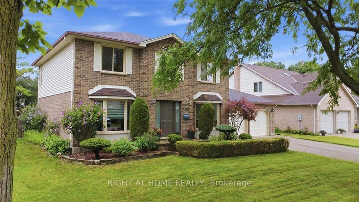Property Photo: 7046 Diane Crescent ON N6P 1G2