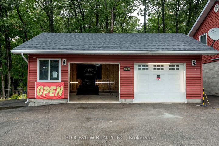 Property Photo:  9467 County 93 Road  ON L4R 4L9 