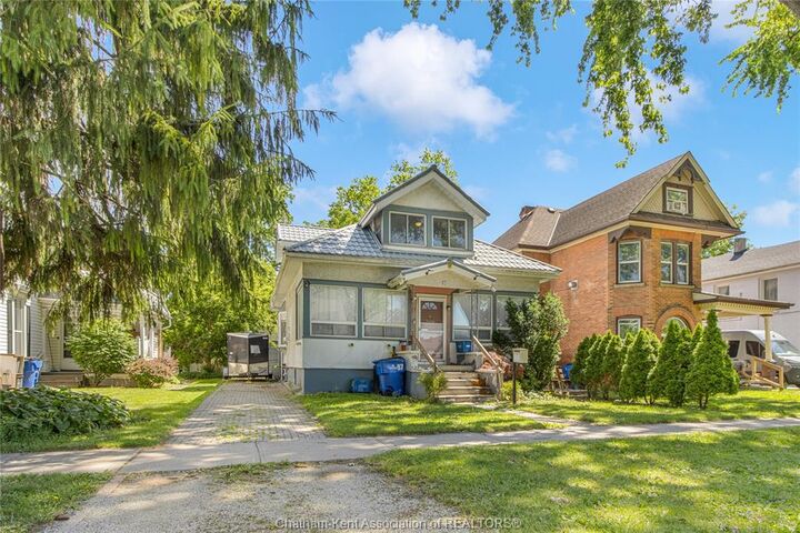 Property Photo: 97 Victoria Avenue ON N7L 3A2