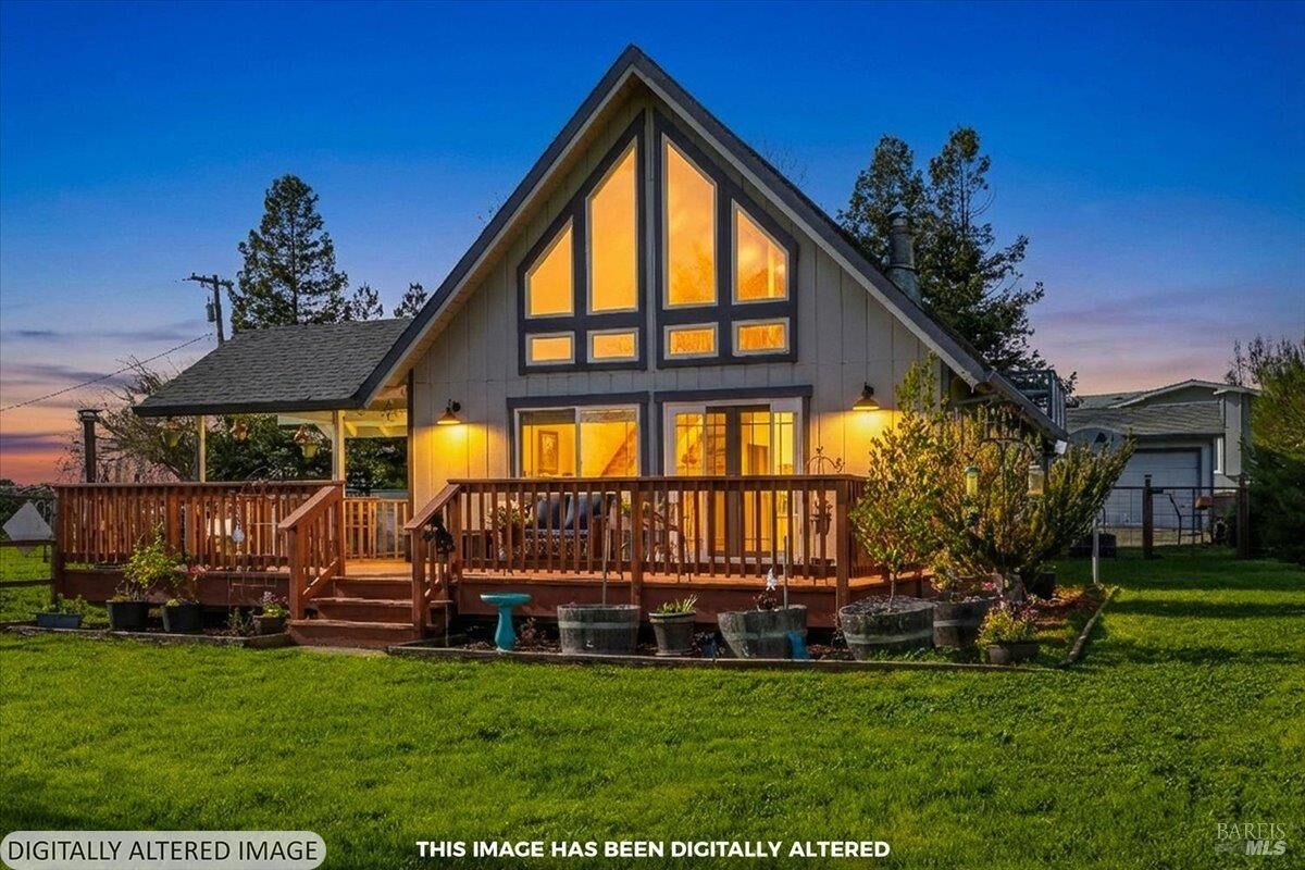 Property Photo:  166 Davis Lane  CA 94951 