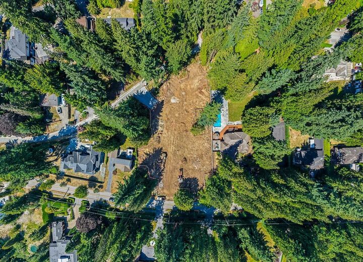 Property Photo: 13806 56A Avenue BC V3X 2X5