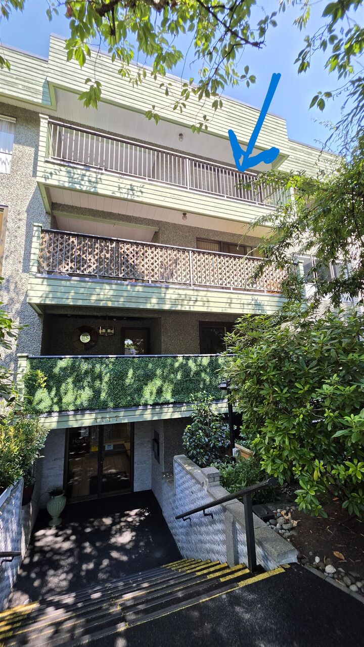 Property Photo: 1717 Haro Street 406 BC V6G 1H1