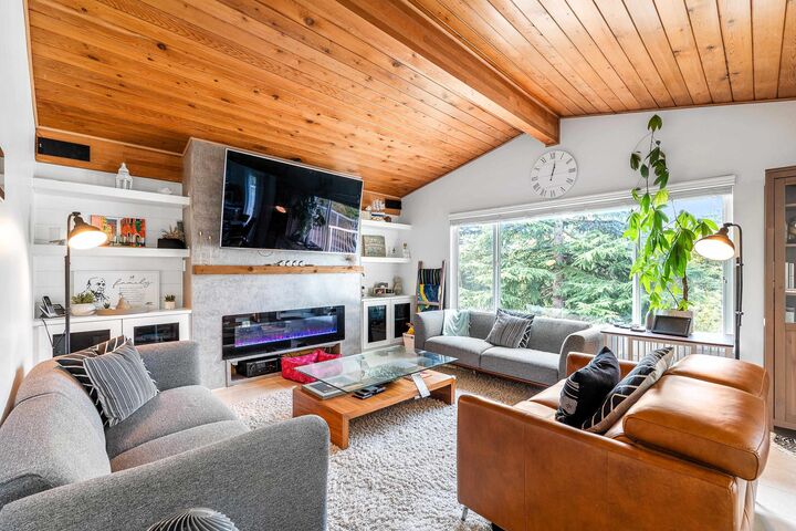 Property Photo: 10662 Santa Monica Place BC V4C 1R2