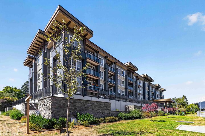 Property Photo: 9450 Robson Street 403 BC V2P 0L7
