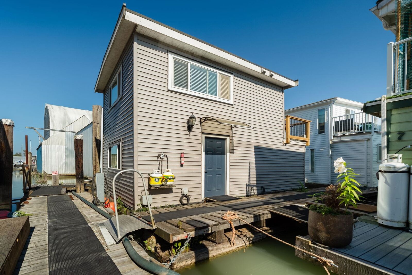 Property Photo: 23080 Dyke Road 5 BC V6V 1E1
