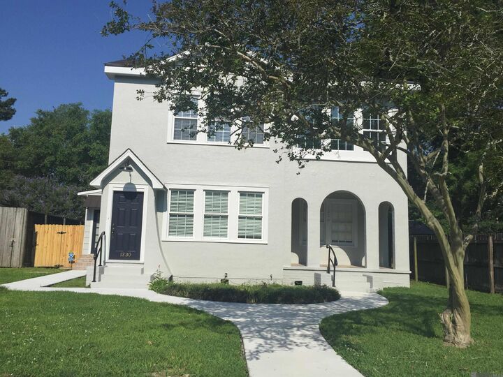 Property Photo: 1326 Camellia Ave #1326 LA 70806