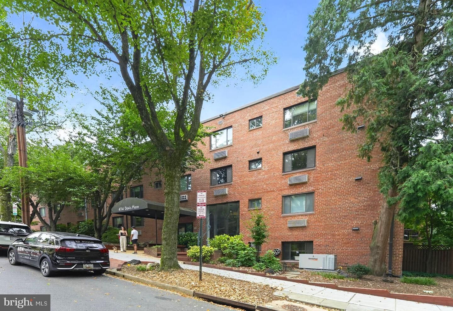 Property Photo:  4114 Davis Place NW 213  DC 20007 