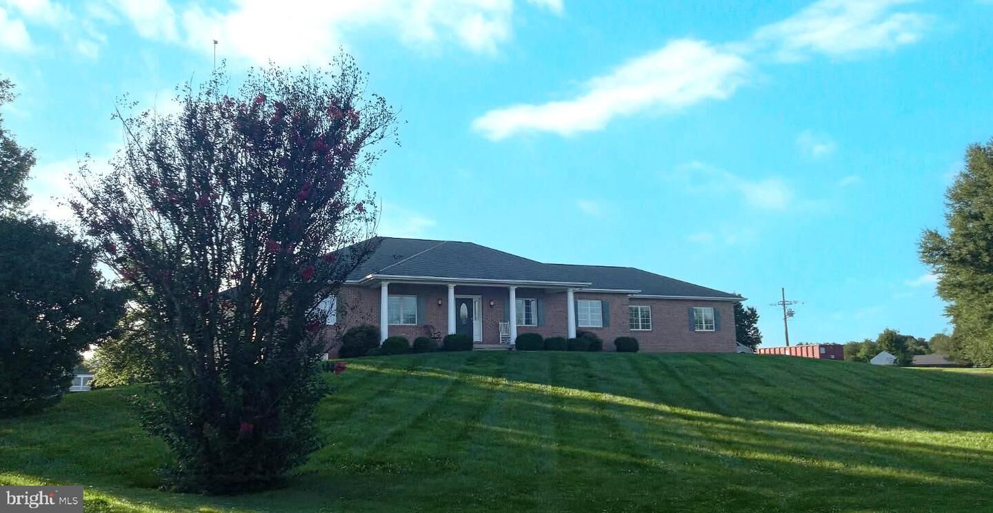 Property Photo:  16521 Hampton Road  VA 20158 