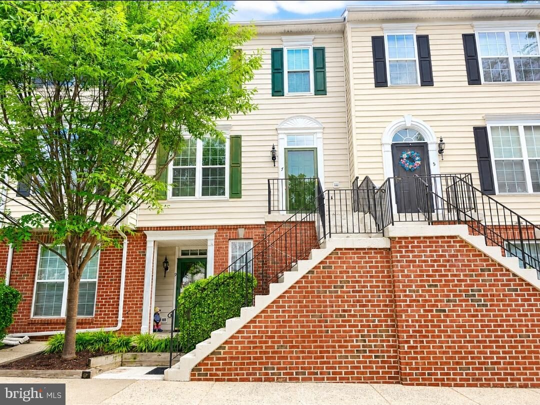 Property Photo:  7 Harbour Heights Drive 7  MD 21401 