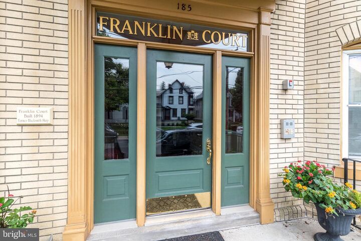 Property Photo:  185 W Court Street 3  PA 18901 