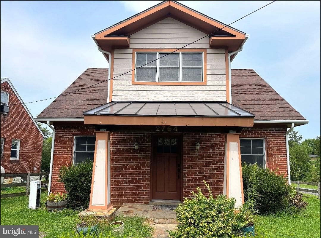 Property Photo:  2764 Strasburg Road  VA 22630 