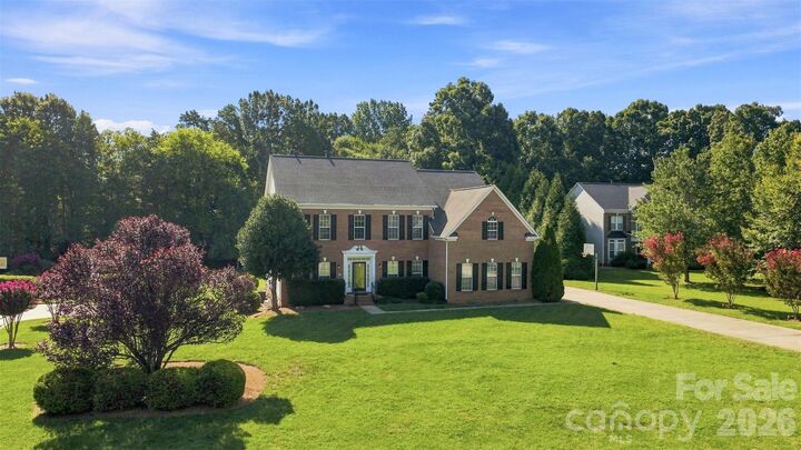 Property Photo:  2120 Heath Lake Drive  NC 28227 