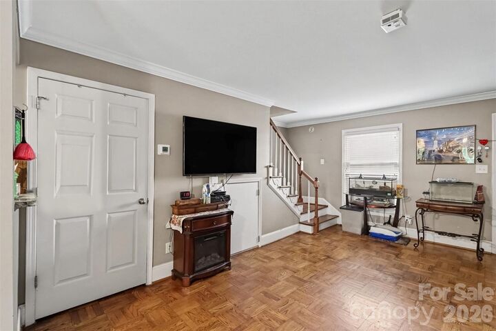 Property Photo: 718 W Franklin Street NC 28112