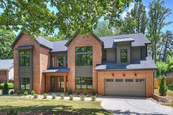 Property Photo:  2409 Brandermill Place  NC 28226 