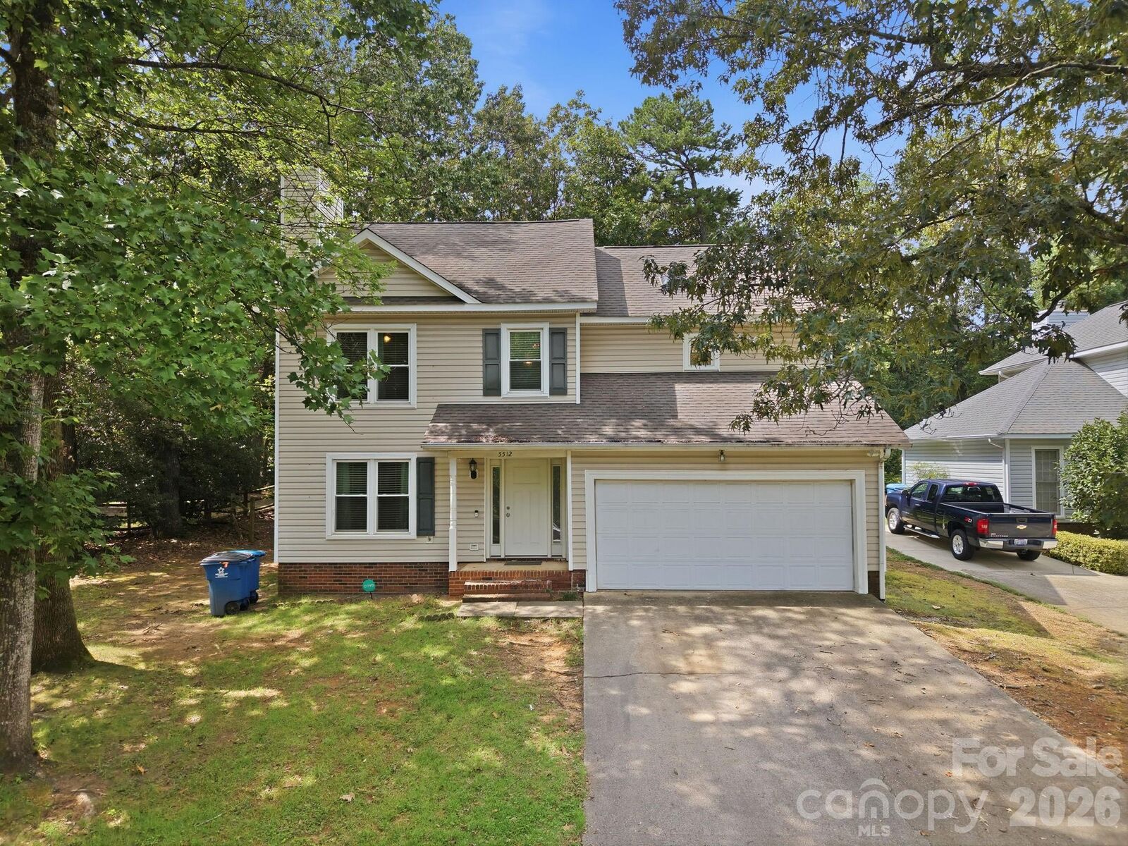 Property Photo: 5512 River Falls Drive 16 NC 28215