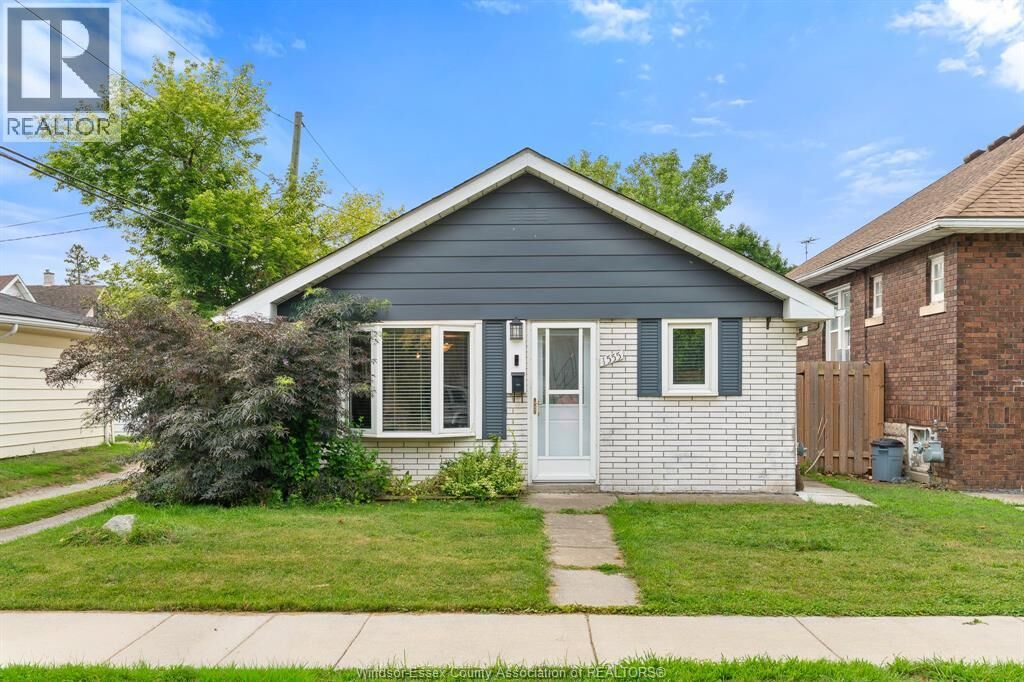 Property Photo: 1555 Adanac Avenue ON N9B 1N5